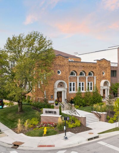 Elevate 114 Luxury Apartments For Rent